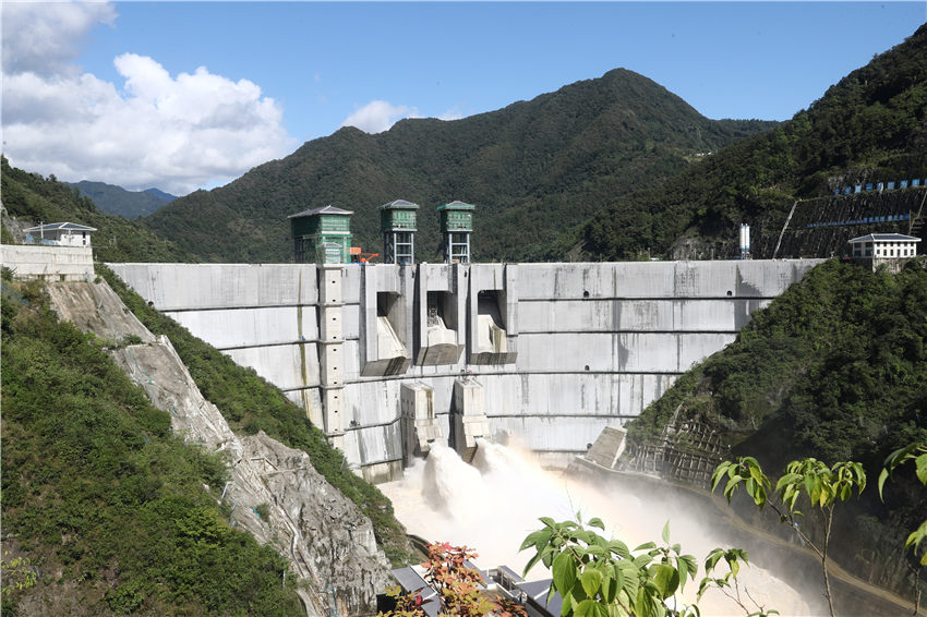 航拍引漢濟渭三河口水利樞紐。劉正根攝